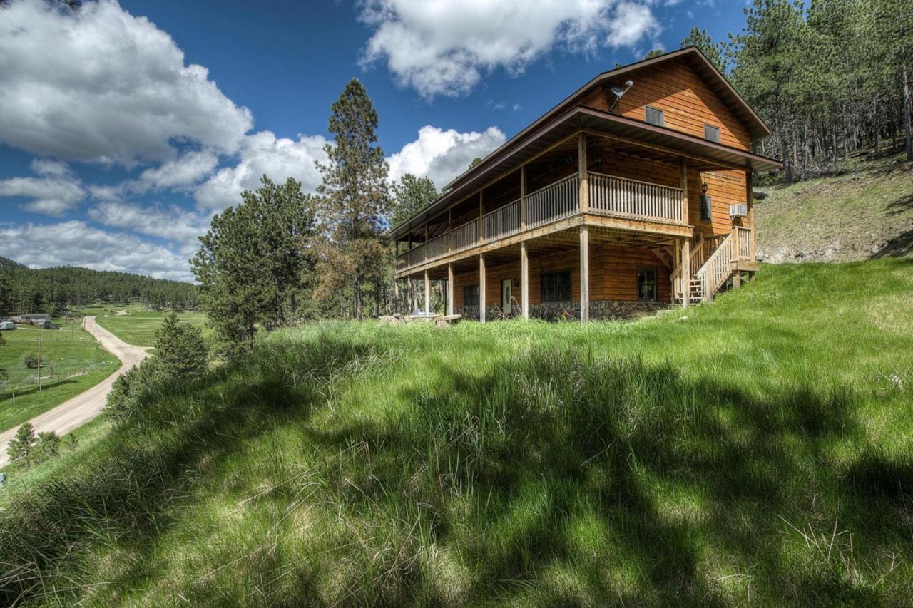 Eagle Pine Lodge Custer Bagian luar foto