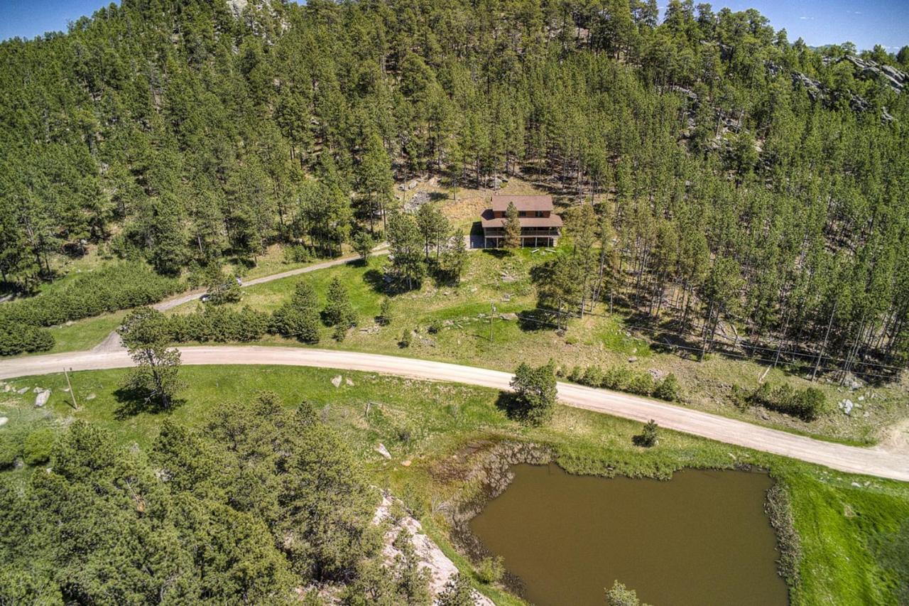 Eagle Pine Lodge Custer Bagian luar foto